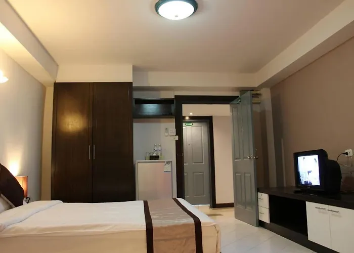 Apartment ลีลาวดี ซอยมหาดไทย รามคำแหง65 Mahadthai *
