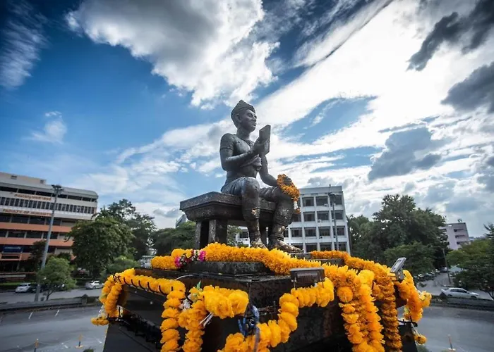 ลีลาวดี ซอยมหาดไทย รามคำแหง65 Mahadthai * Bangkok